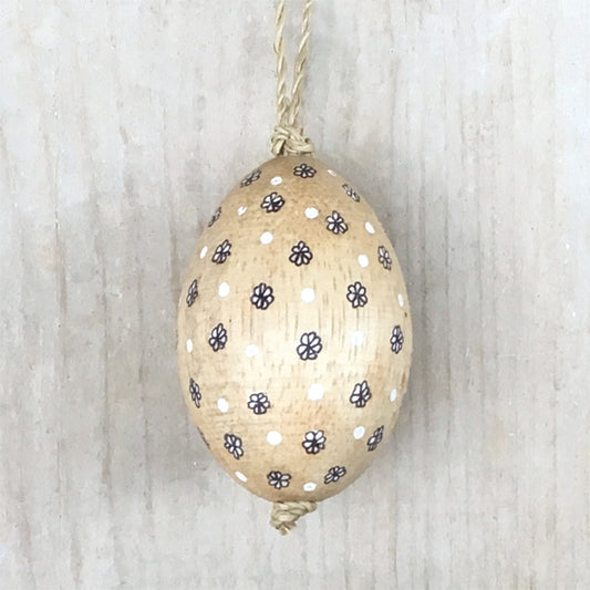 Wooden Hanging Egg with Daisy Pattern